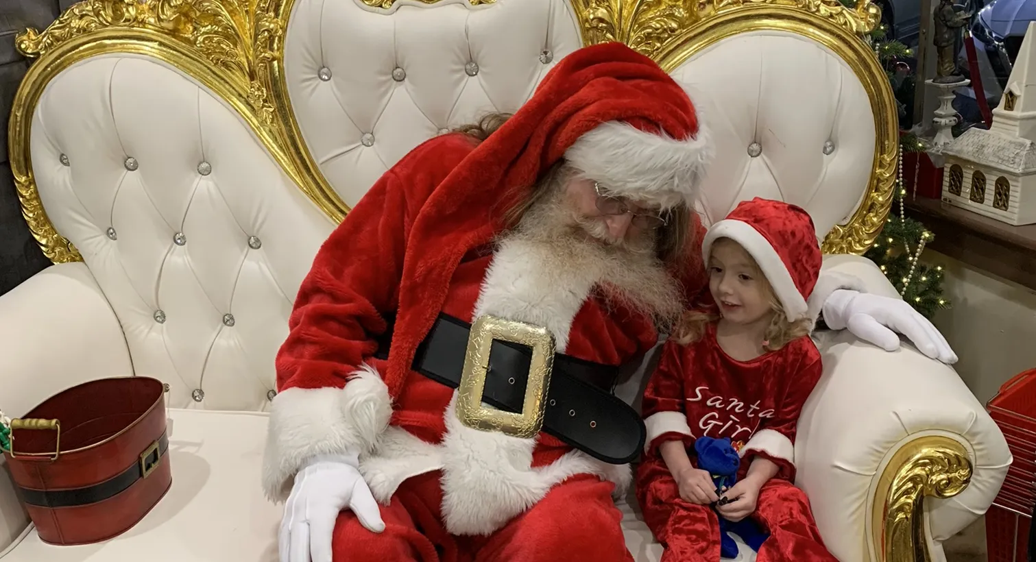 Santa Mark visiting a family